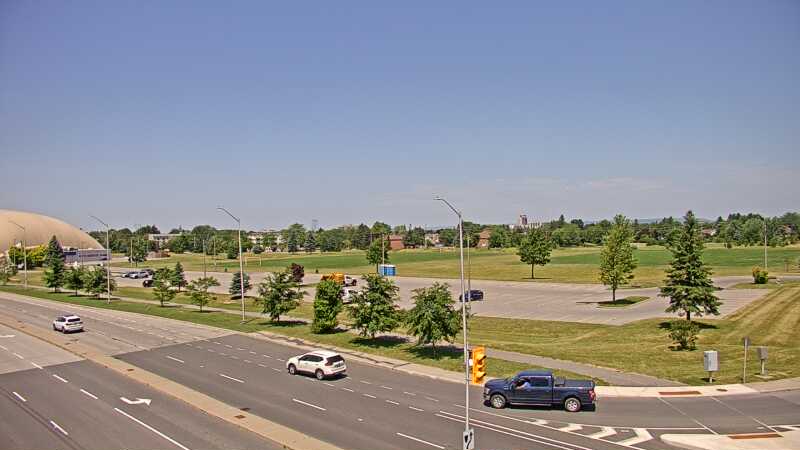 Traffic camera image at 2025-06-30 16:20:36