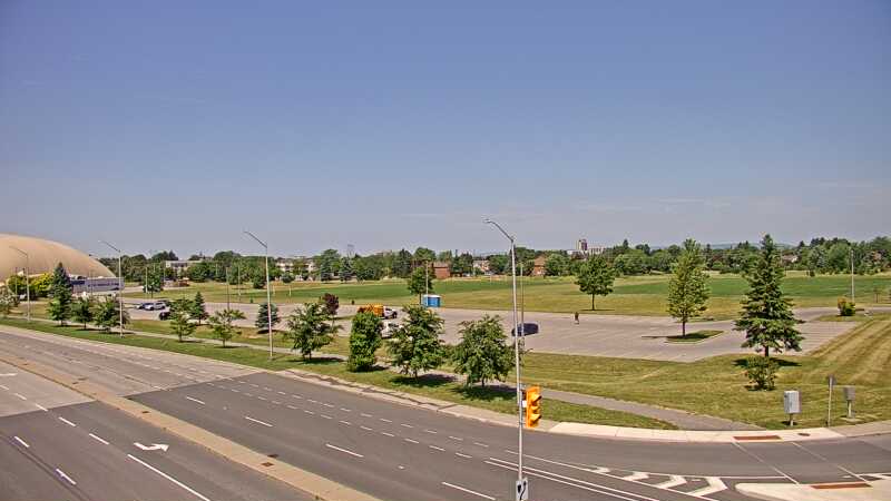 Traffic camera image at 2025-06-30 16:25:39