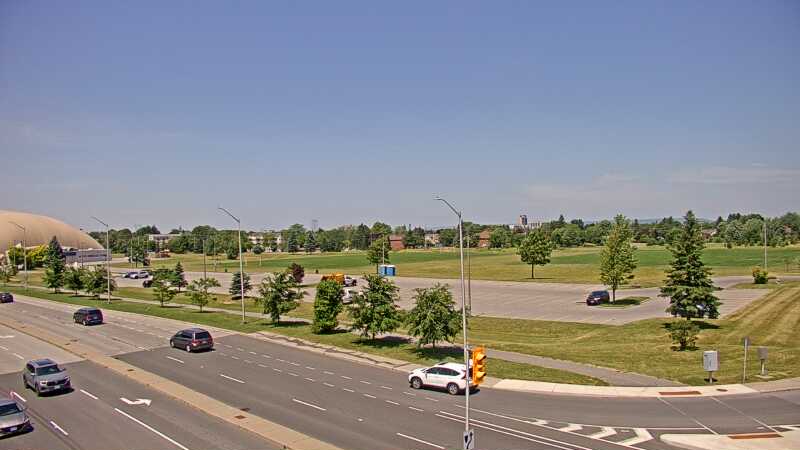 Traffic camera image at 2025-06-30 16:45:44