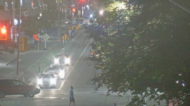 Traffic camera image at 2025-08-25 00:25:41
