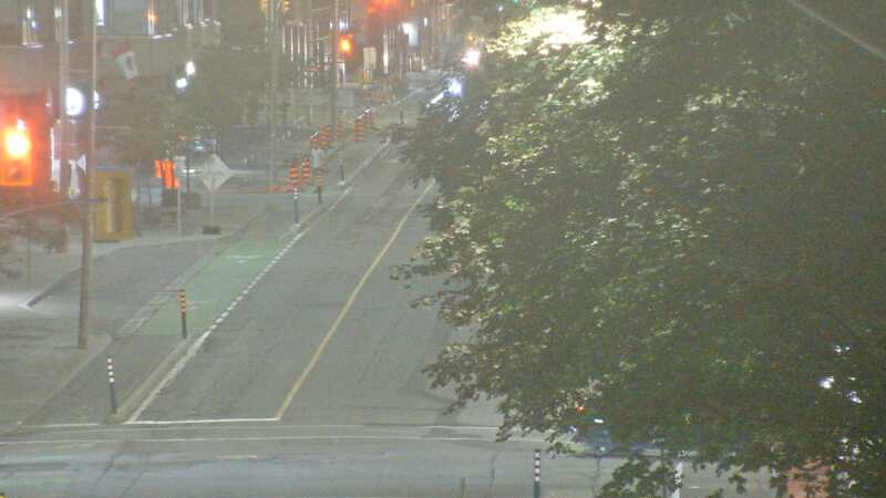 Traffic camera image at 2025-08-25 00:40:36
