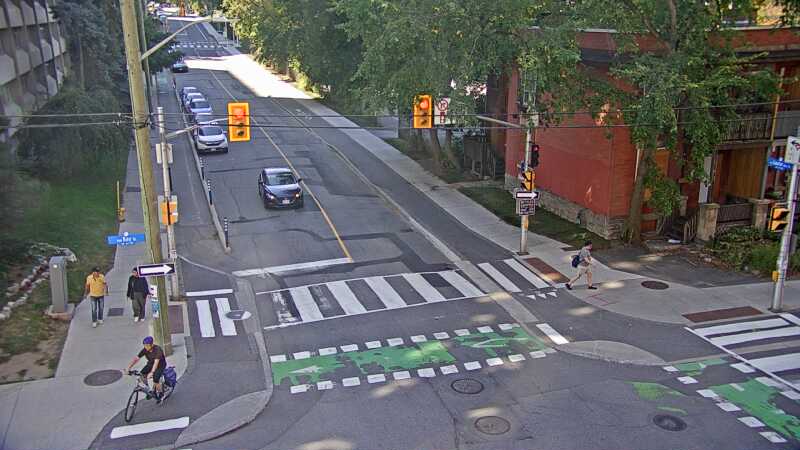 Traffic camera image at 2025-09-14 17:25:36