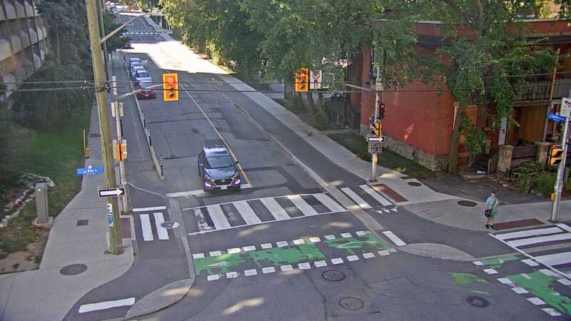 Traffic camera image at 2025-09-14 17:40:36