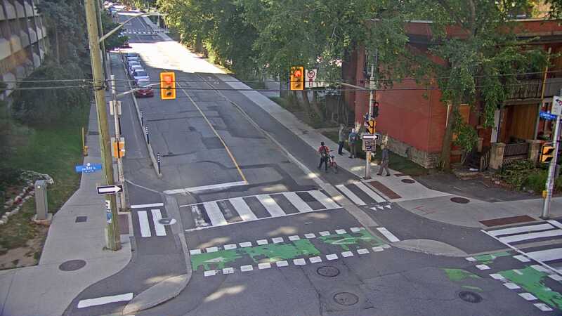 Traffic camera image at 2025-09-14 17:45:44