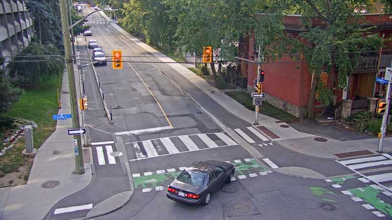 Traffic camera image at 2025-09-14 18:40:45