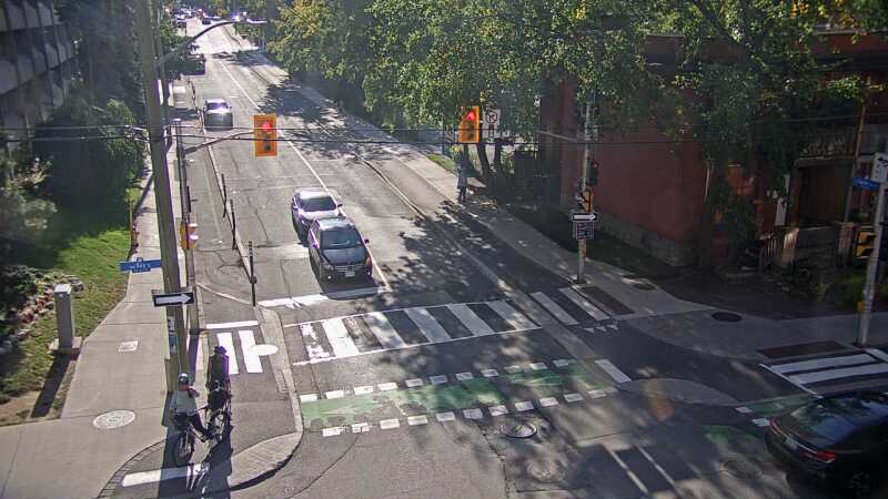 Traffic camera image at 2025-09-16 20:30:38