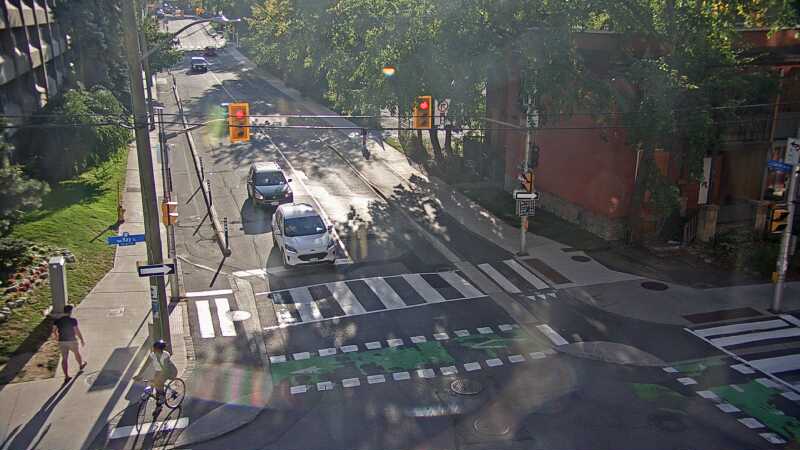 Traffic camera image at 2025-09-16 21:15:44