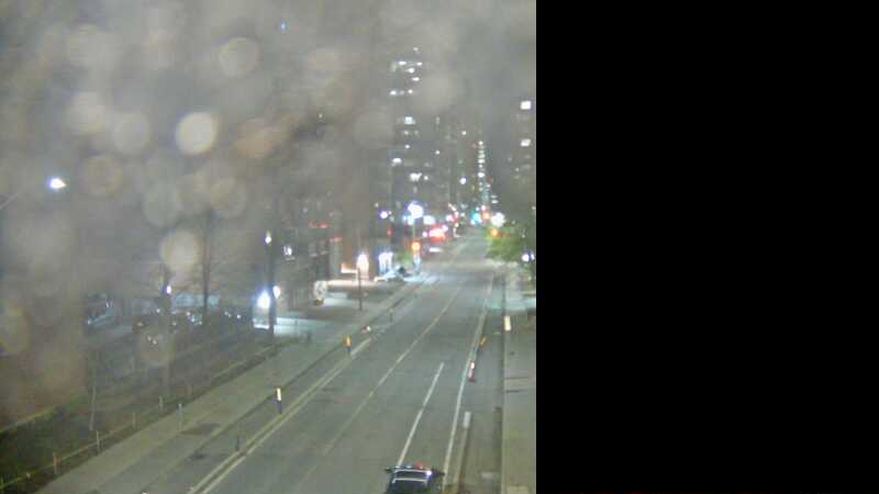 Traffic camera image at 2025-05-09 05:40:28