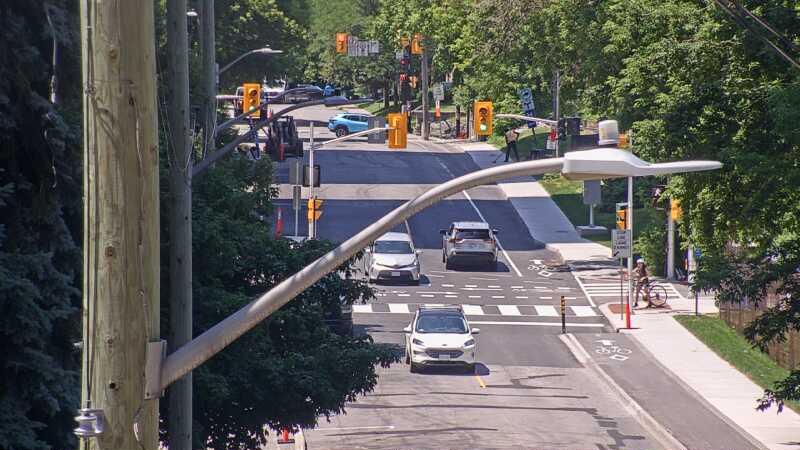 Traffic camera image at 2025-06-30 16:15:37