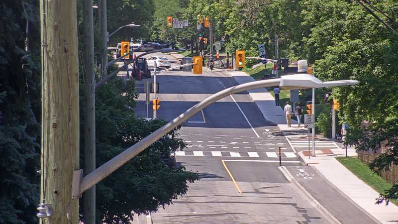 Traffic camera image at 2025-06-30 16:25:39