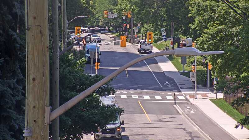 Traffic camera image at 2025-06-30 17:15:50