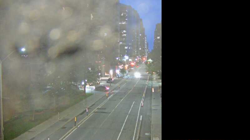 Traffic camera image at 2025-07-06 01:30:47