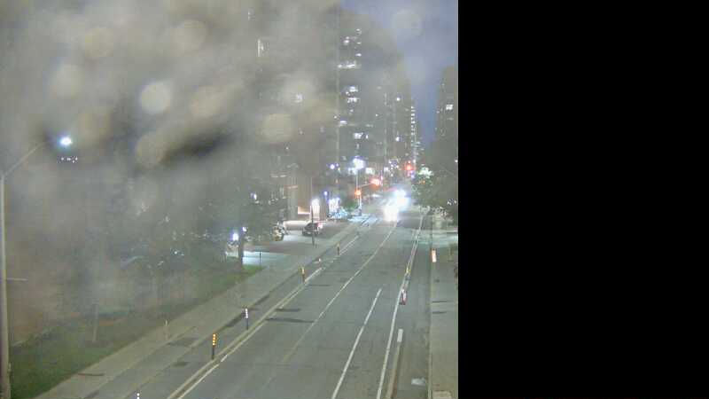 Traffic camera image at 2025-07-06 01:40:36
