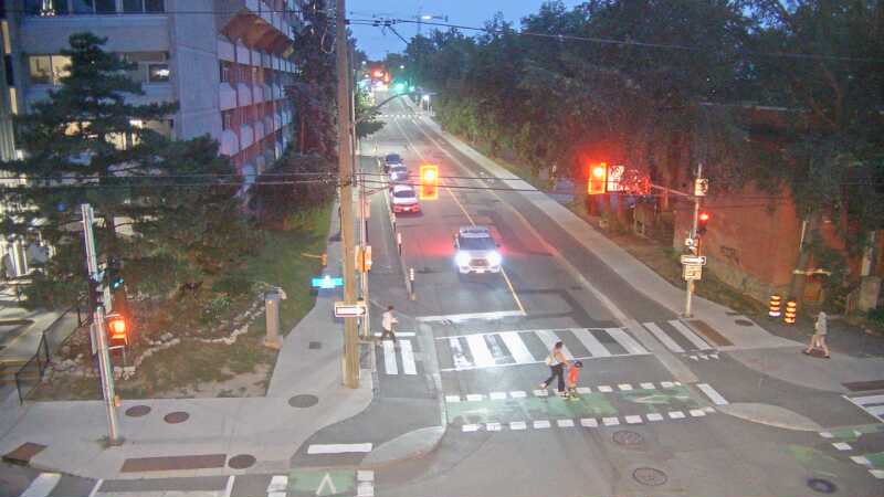 Traffic camera image at 2025-07-31 01:00:38