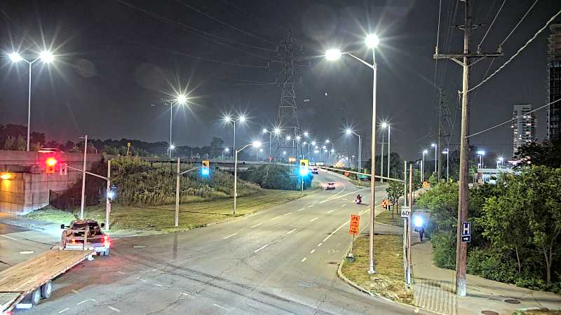 Traffic camera image at 2025-08-04 01:40:36