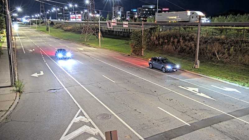 Traffic camera image at 2025-09-08 04:00:36
