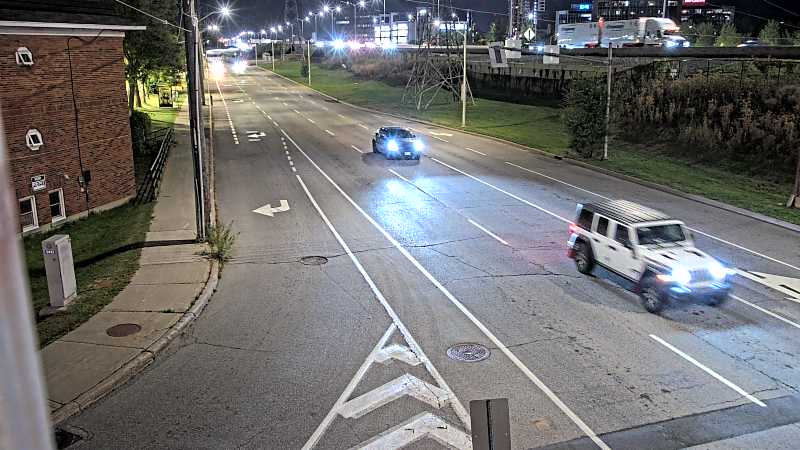 Traffic camera image at 2025-09-16 01:10:33