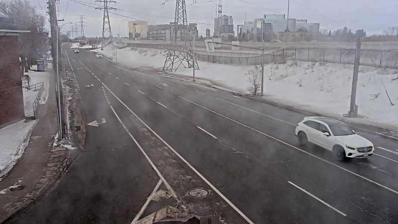 Traffic camera image at 2025-03-09 13:05:33