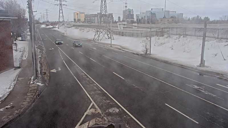 Traffic camera image at 2025-03-09 13:20:32