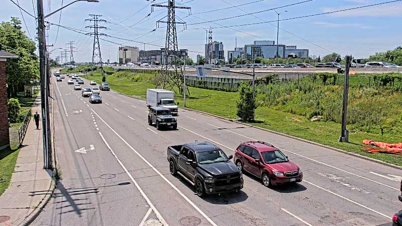 Traffic camera image at 2025-06-30 17:55:36