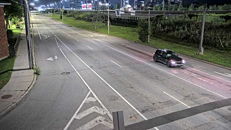 Traffic camera image at 2025-07-12 06:45:42