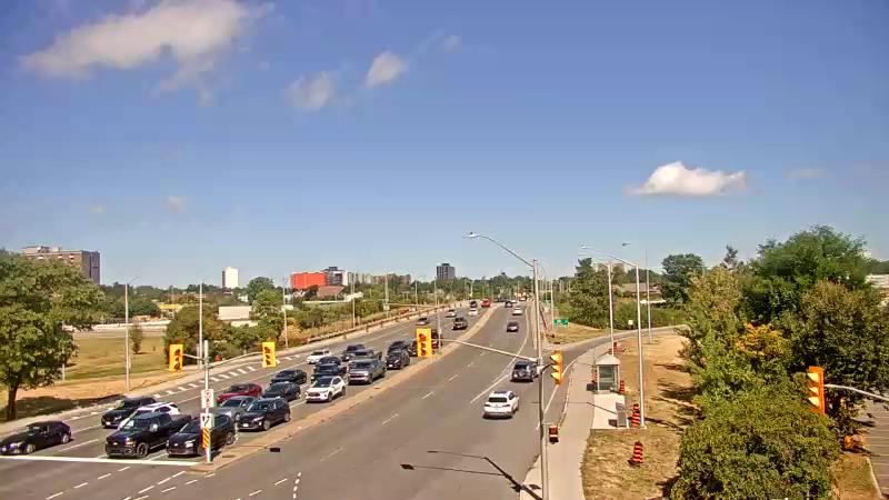 Traffic camera image at 2025-08-24 15:15:43