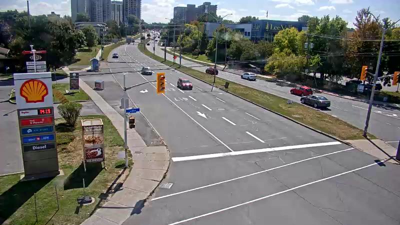 Traffic camera image at 2025-09-14 17:35:38