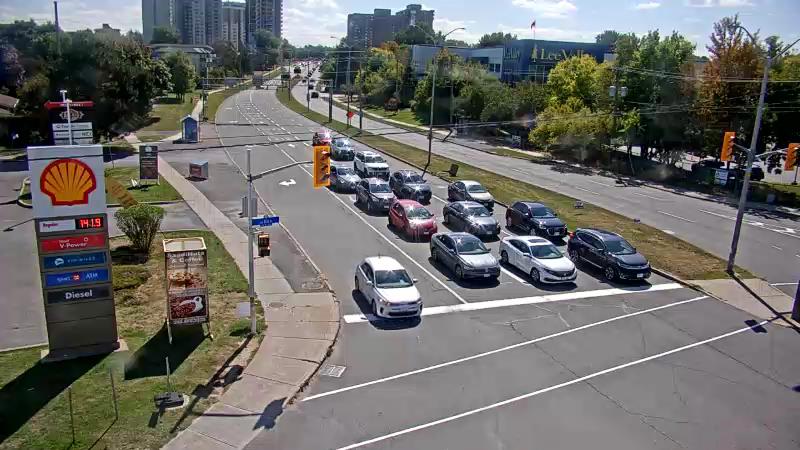 Traffic camera image at 2025-09-14 17:40:36