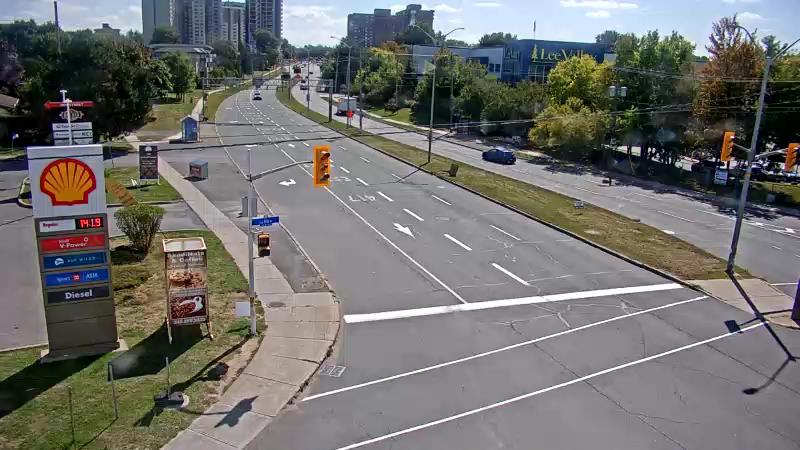 Traffic camera image at 2025-09-14 18:05:42