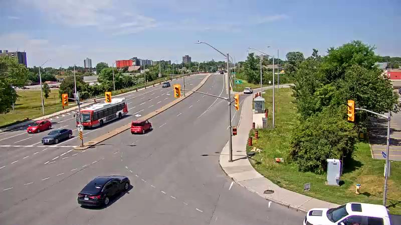 Traffic camera image at 2025-06-30 17:50:39
