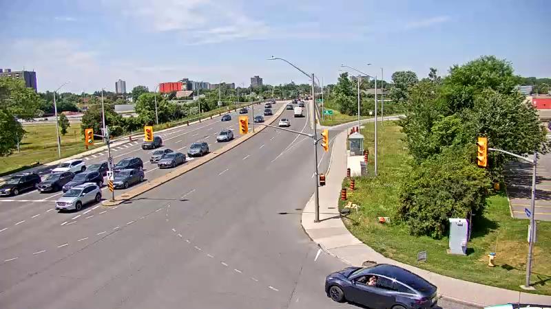 Traffic camera image at 2025-06-30 17:55:36