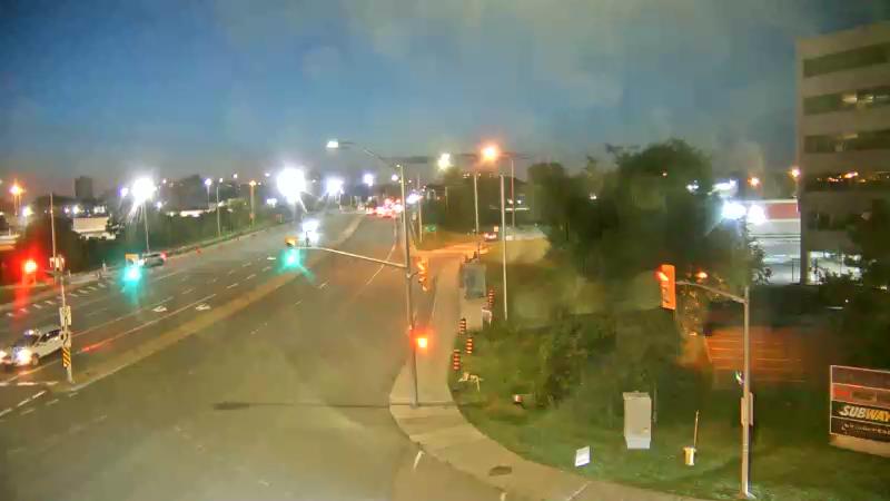 Traffic camera image at 2025-07-04 01:55:51