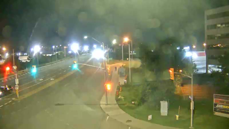 Traffic camera image at 2025-07-04 02:25:42