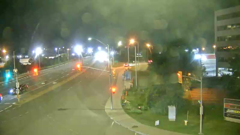 Traffic camera image at 2025-07-04 02:40:39