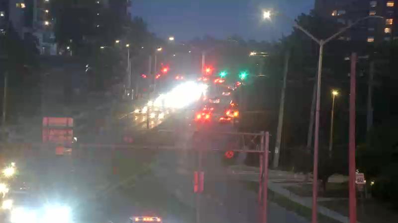 Traffic camera image at 2025-07-31 00:55:37