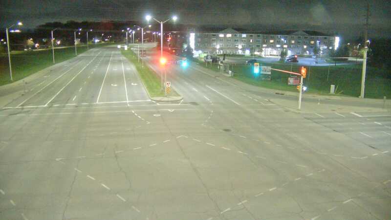 Traffic camera image at 2025-05-09 07:30:28