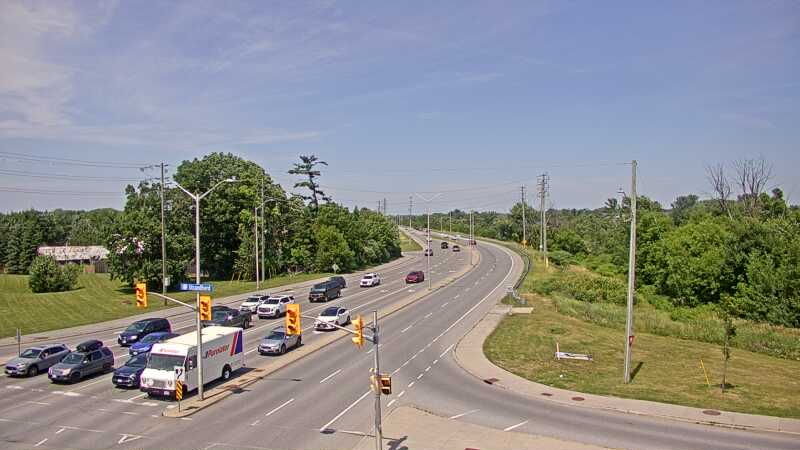 Traffic camera image at 2025-06-30 18:05:44