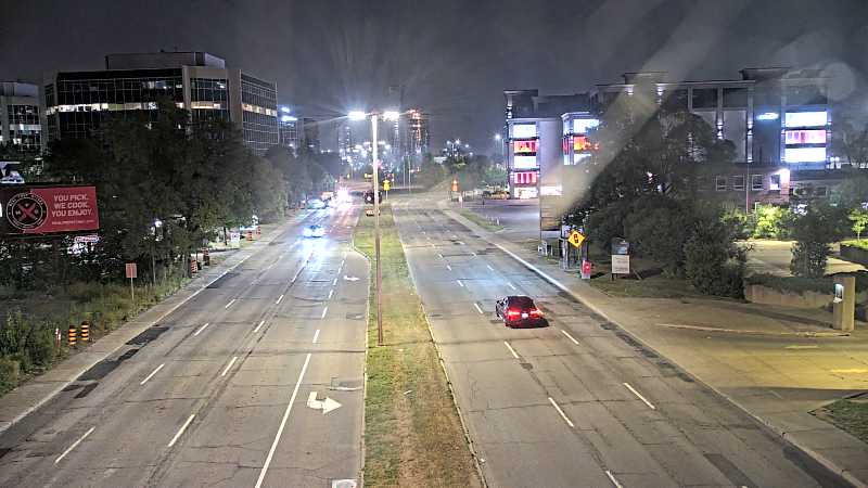 Traffic camera image at 2025-08-04 02:20:38