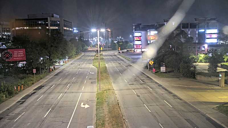 Traffic camera image at 2025-08-04 02:40:34