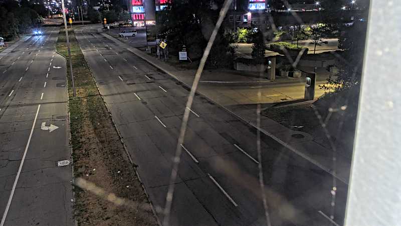 Traffic camera image at 2025-08-25 02:50:42