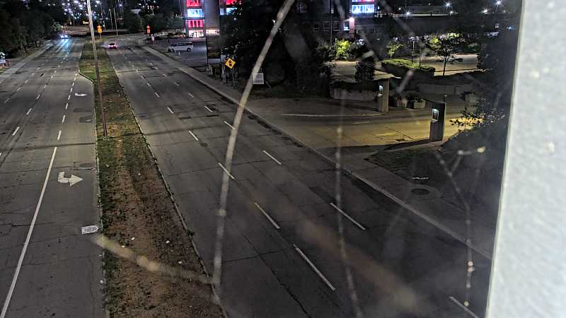 Traffic camera image at 2025-08-25 03:55:35