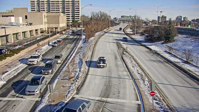 Traffic camera image at 2024-12-21 16:31:12