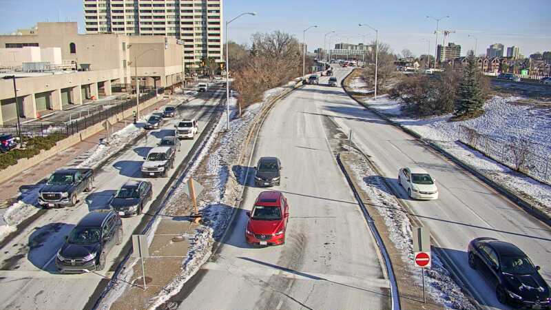 Traffic camera image at 2024-12-21 17:10:38