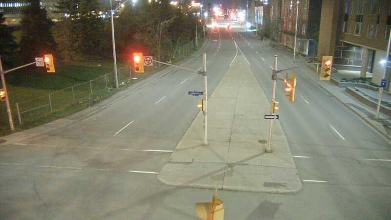 Traffic camera image at 2025-05-09 05:45:30