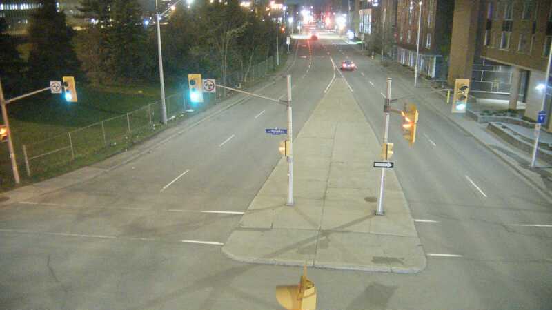Traffic camera image at 2025-05-09 06:30:28