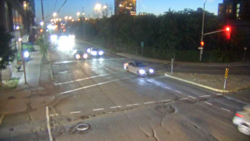 Traffic camera image at 2025-08-25 00:30:38