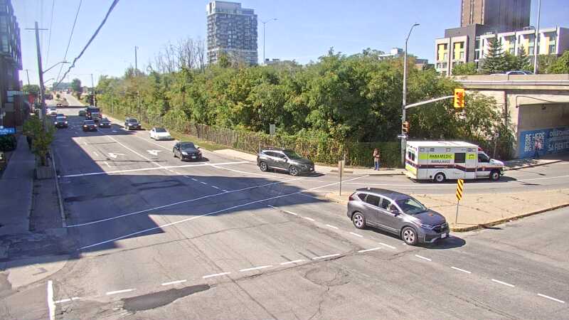 Traffic camera image at 2025-09-15 17:05:38