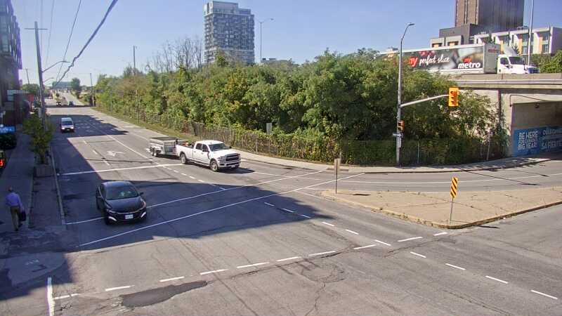 Traffic camera image at 2025-09-15 17:25:39