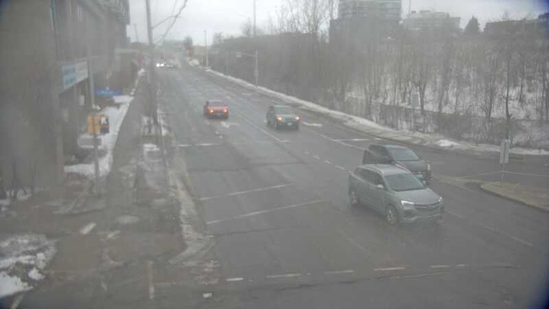 Traffic camera image at 2025-03-09 13:30:27