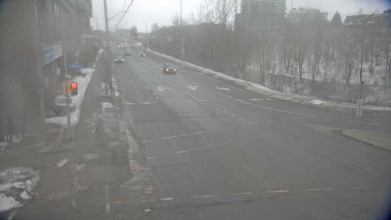 Traffic camera image at 2025-03-09 13:40:52